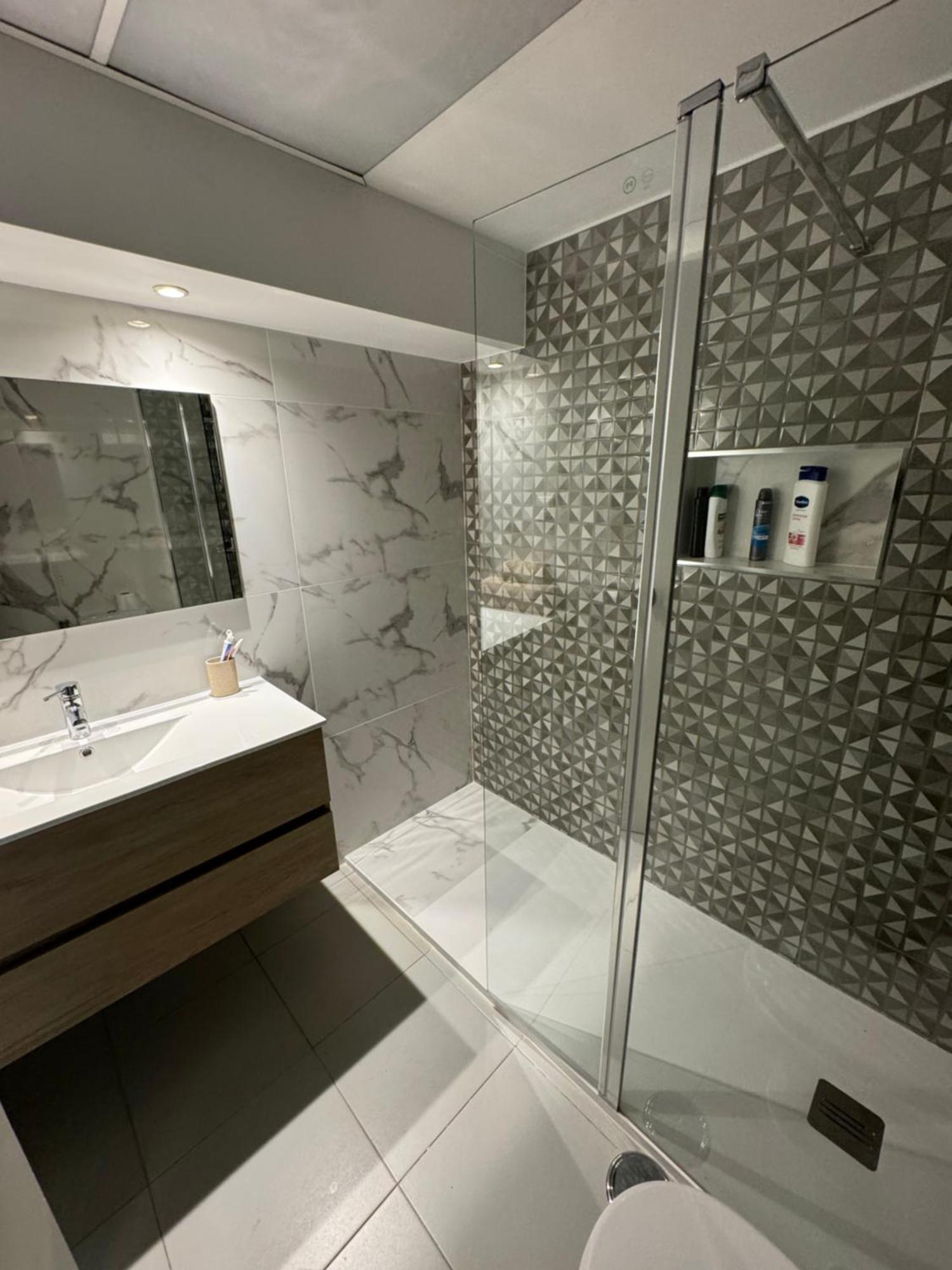 Newly Refurbished 2 Bed Appt Віламора Екстер'єр фото