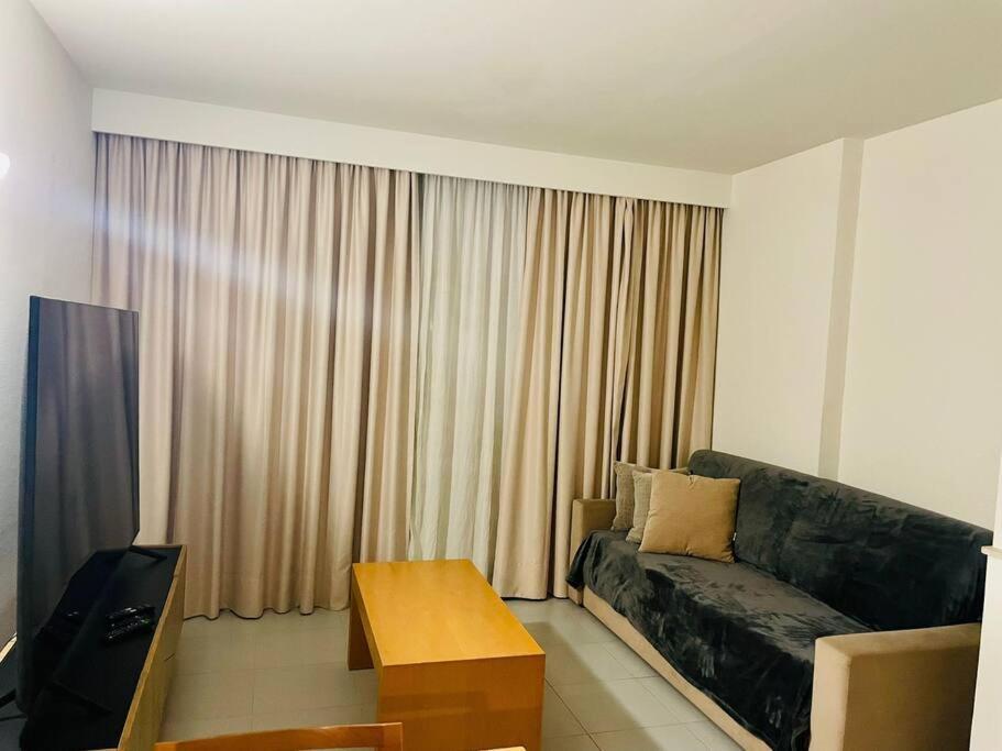 Newly Refurbished 2 Bed Appt Віламора Екстер'єр фото